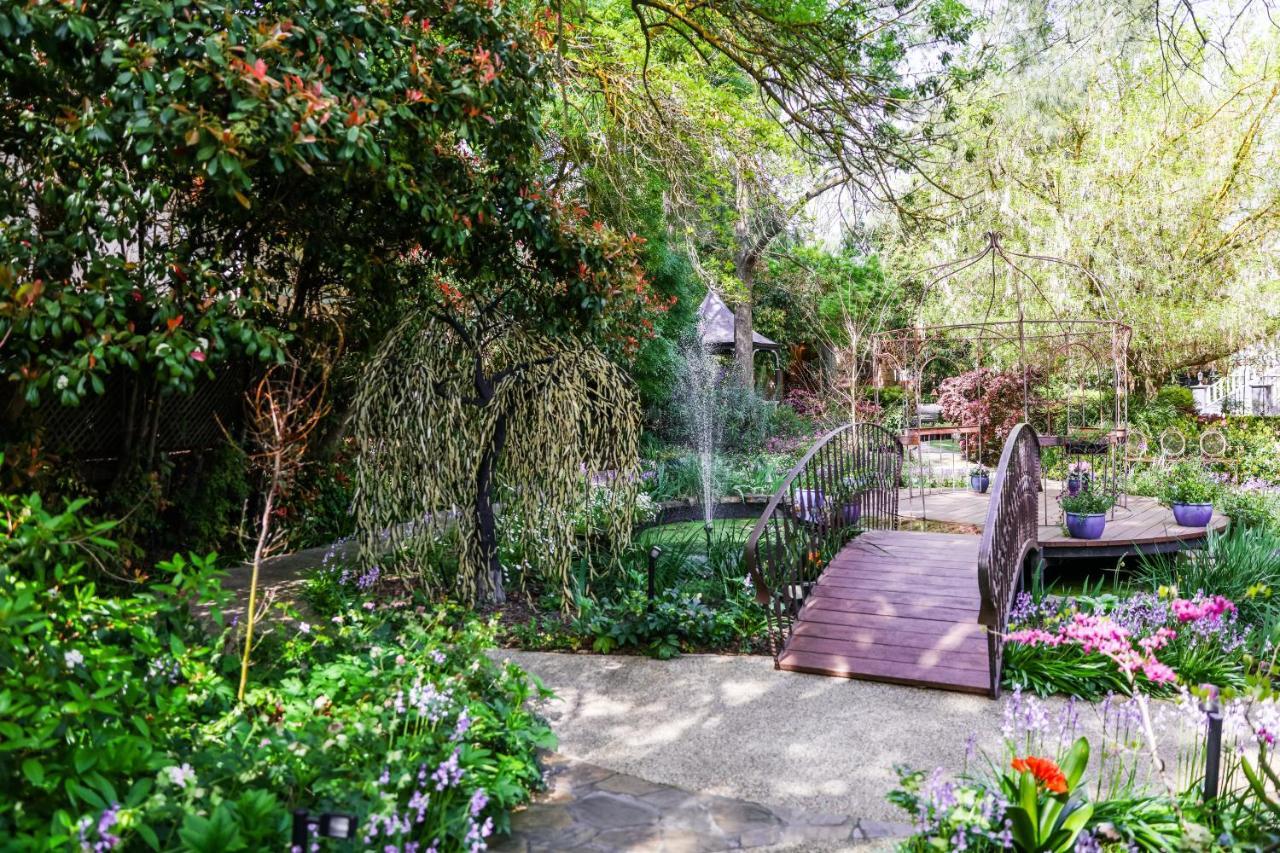 Elizabethan Lodge Melbourne Buitenkant foto